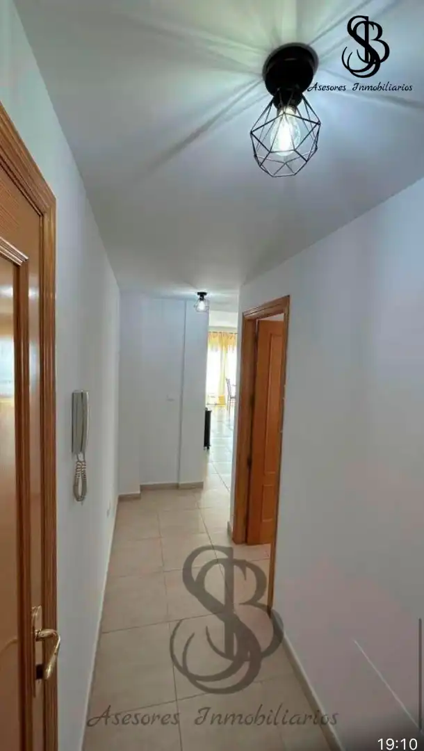 Flat with terrace for sale in Carrer Exèrcits Espanyols, imagen 4