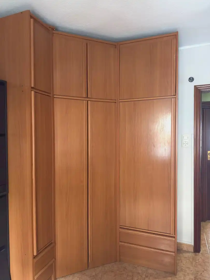 Dormitori de Pis en venda en Avilés amb Calefacció i Moblat