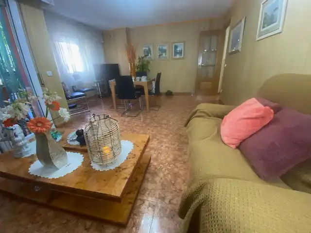 Sala de estar de Piso en venta en Rubí con Calefacción, Amueblado y Horno