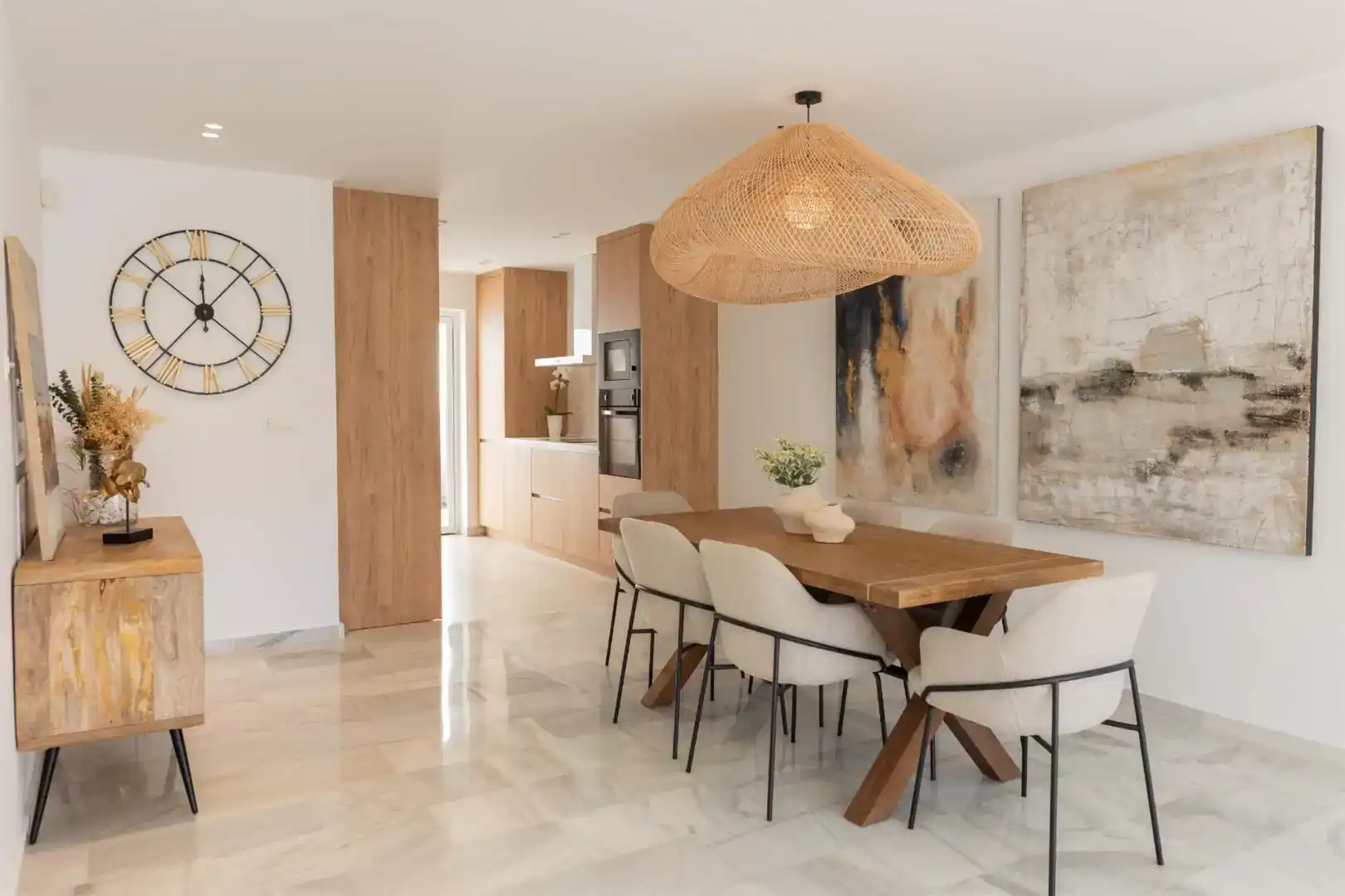 Comedor de Casa o chalet en venta en Almuñécar con Jardín privado, Piscina y Balcón