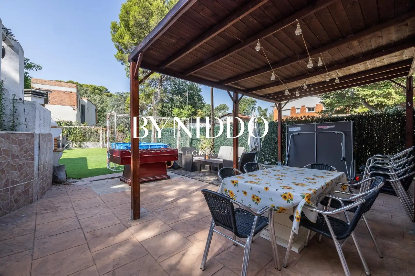 Terrassa de Casa o xalet en venda en Sant Cugat del Vallès amb Aire condicionat, Calefacció i Jardí privat