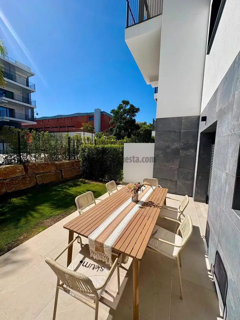 Appartement compact avec piscine à louer à Carlos Cano 16, imagen 14