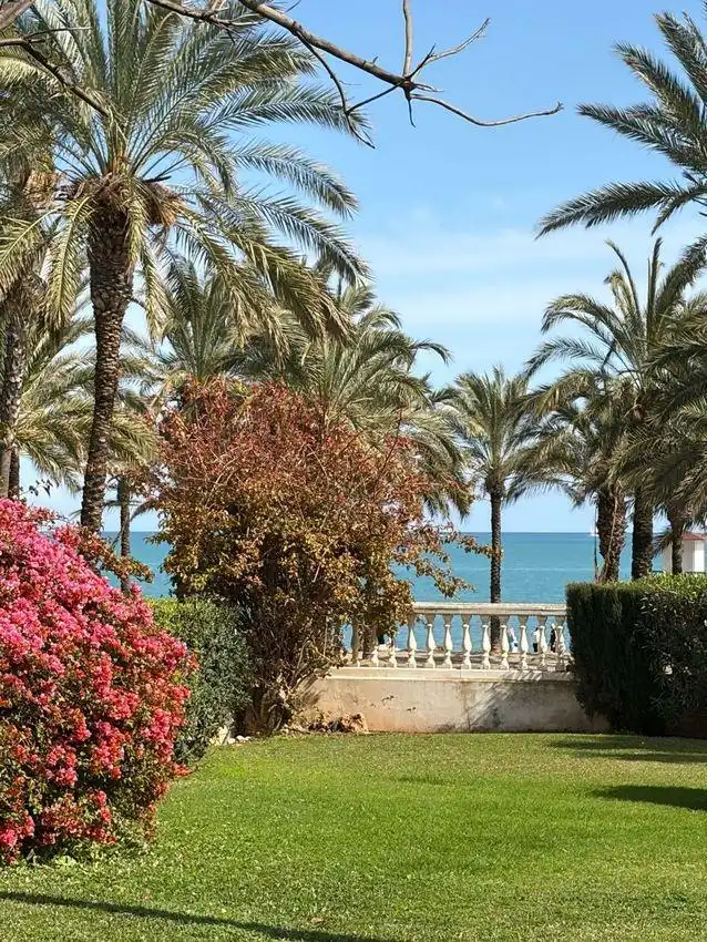Wohnung mit Pool zum Verkauf in La Carihuela - Los Nidos
