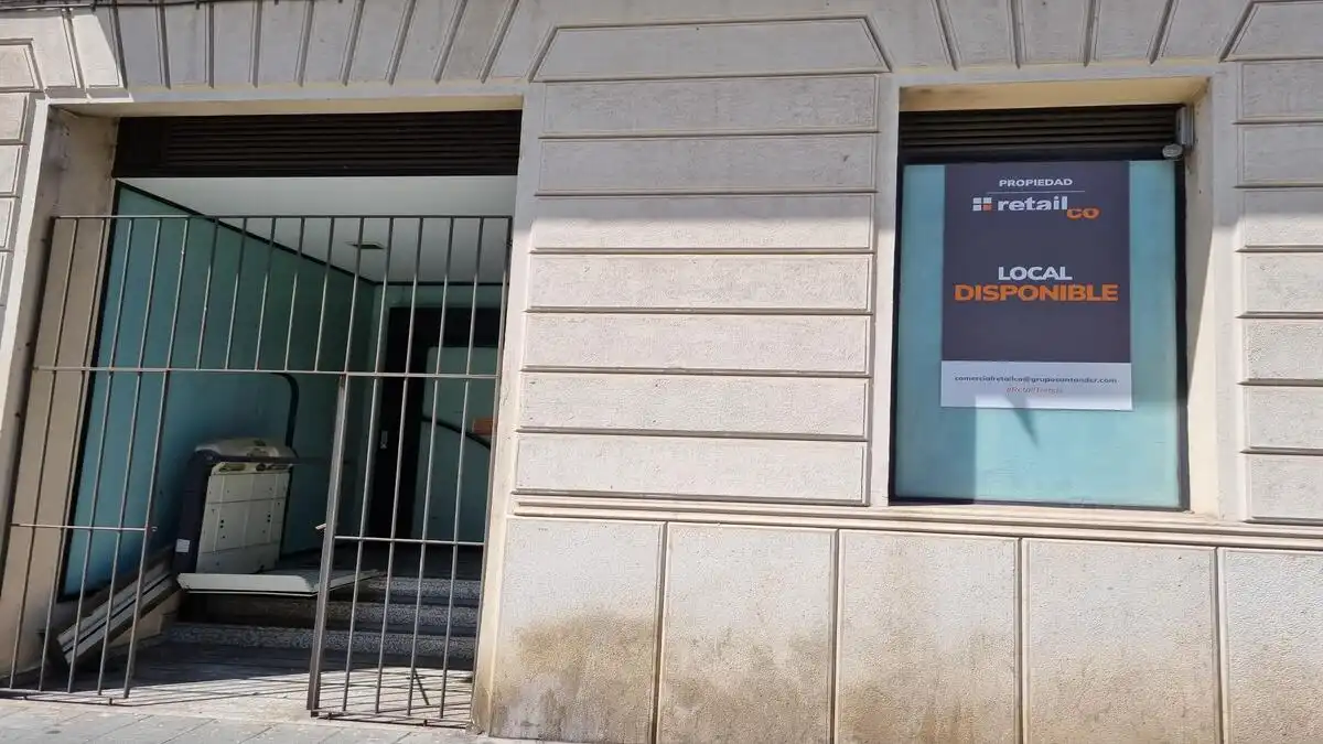 Business premises for sale in GABRIEL ALOMAR I VILLALONGA 6, imagen 2