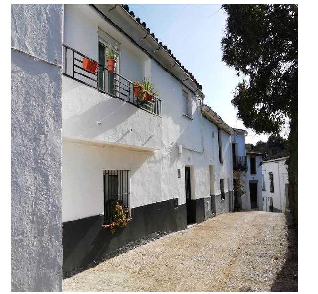 Exterior view of House or chalet for sale in Fuenteheridos