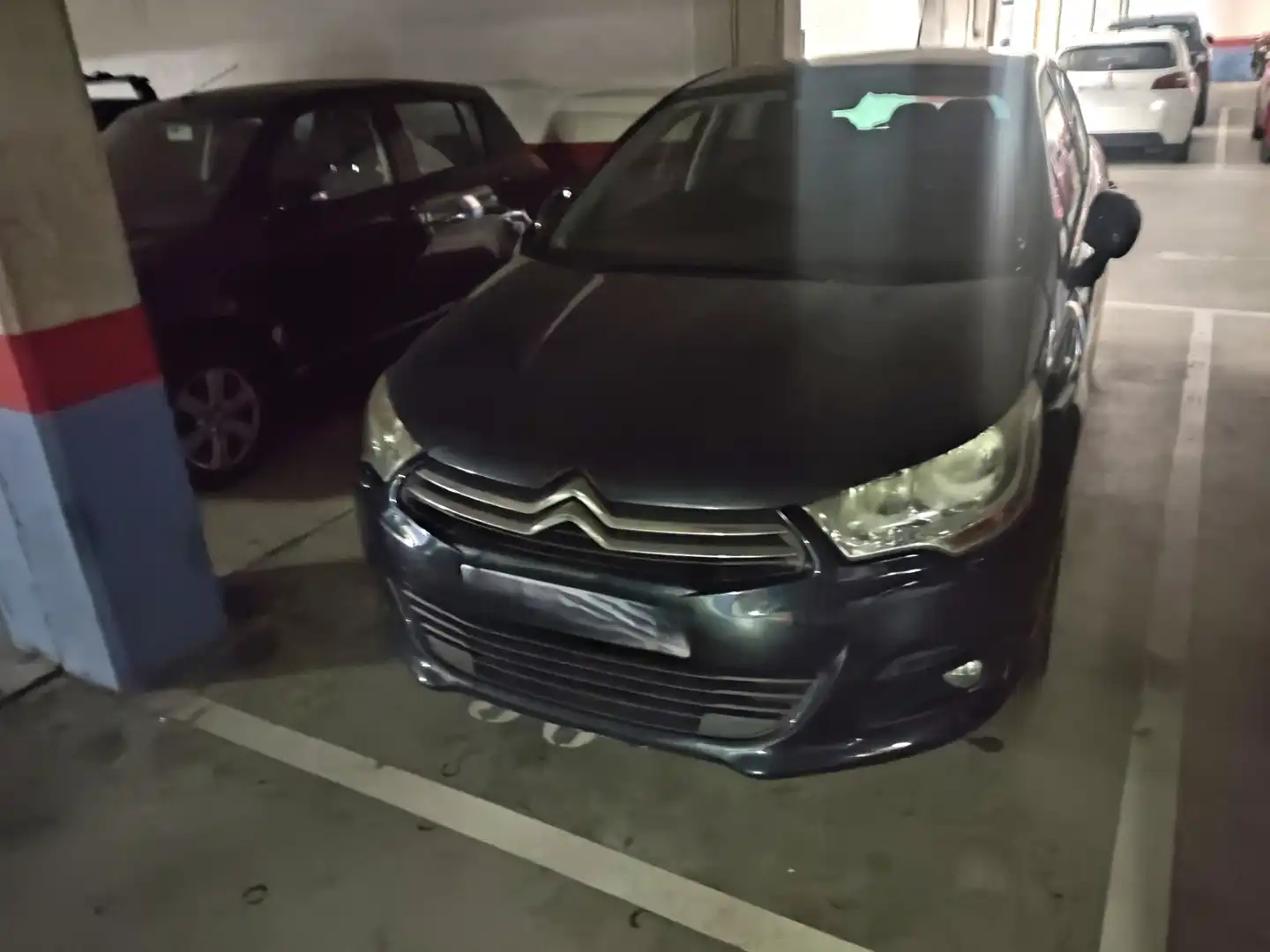Parking de Piso en venta en Vitoria - Gasteiz con Calefacción, Terraza y Amueblado