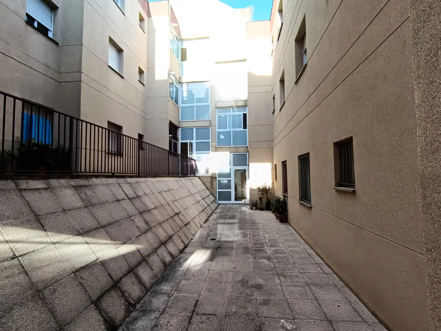 Vista exterior de Pis en venda en Lleida amb Alarma
