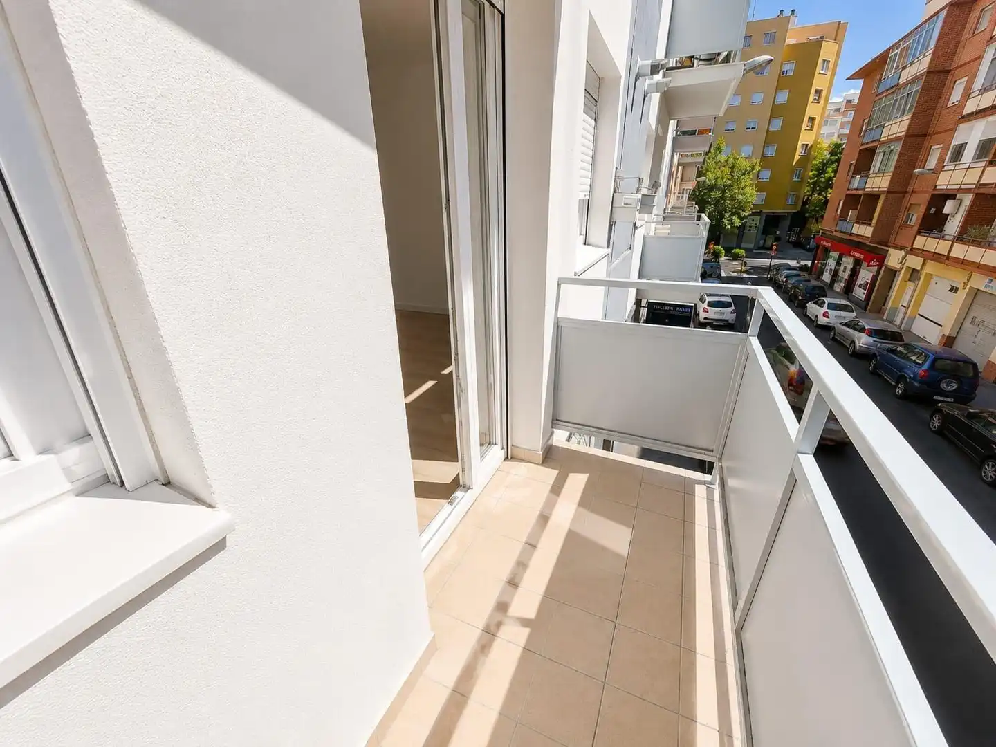 Wohnung zur Miete in VIRIATO, La Bozada – Parque Delicias