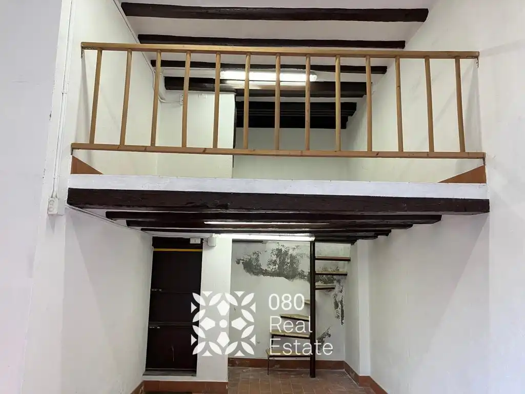 Local comercial en venda a Carrer de Colomines, imagen 2