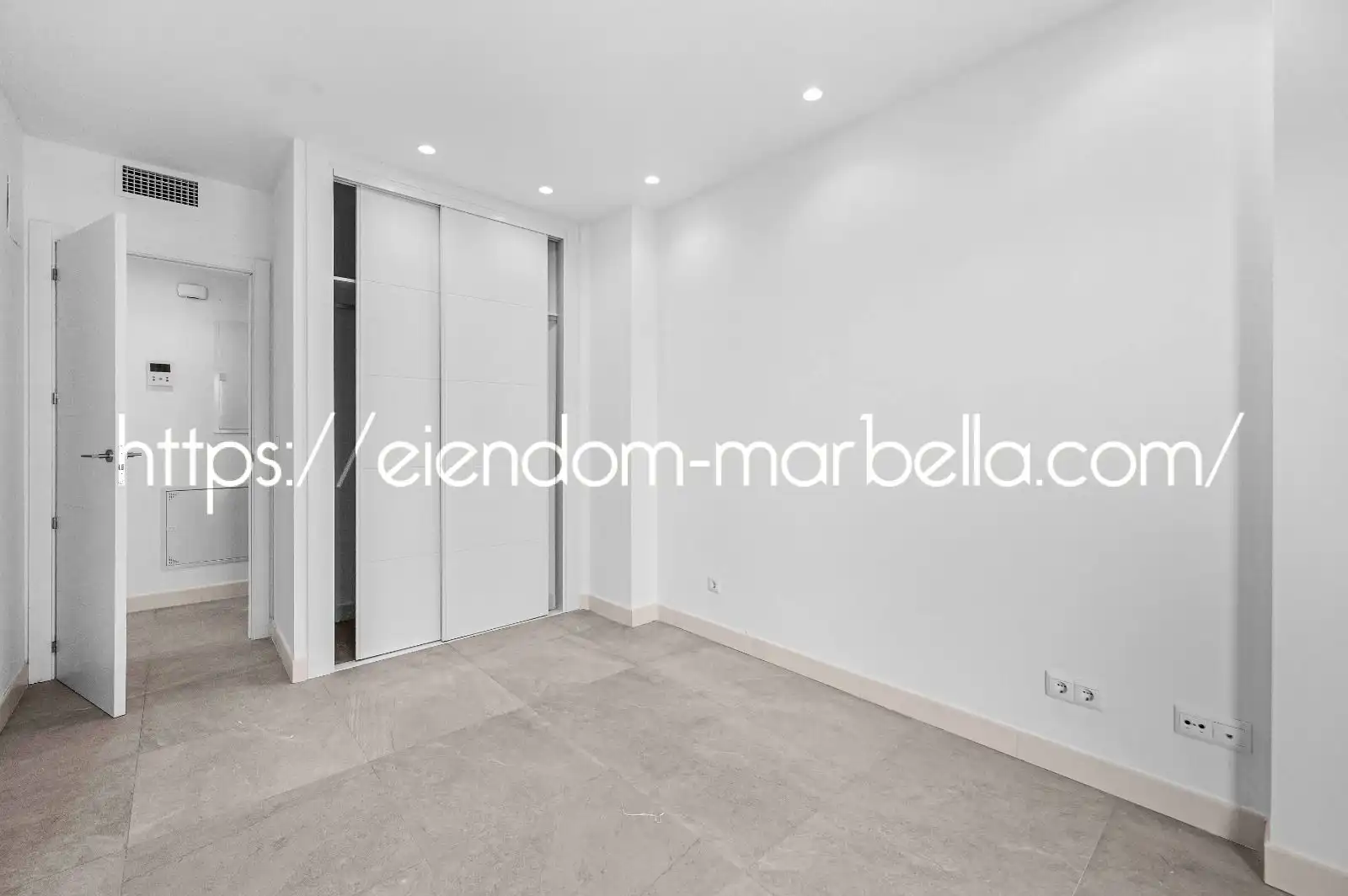 Apartament en venda a Puerto Deportivo