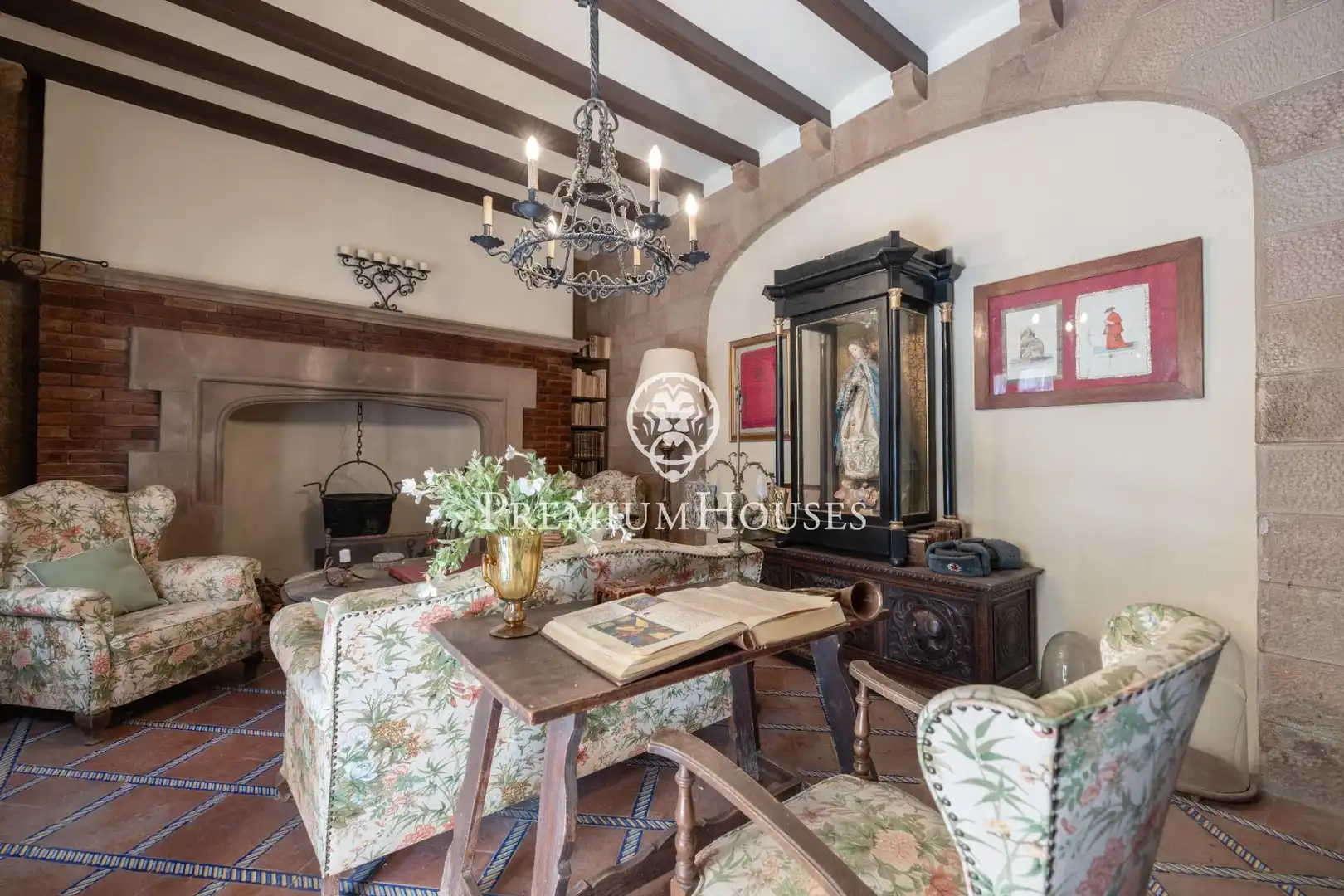 Houses for sale in Montblanc, Tarragona