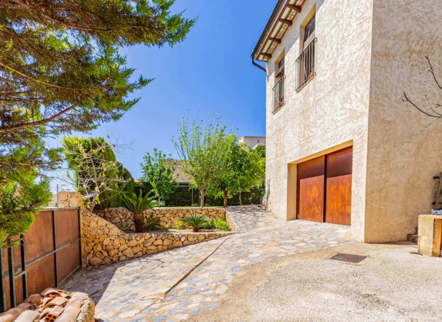 Vista exterior de Casa o chalet en venta en La Nucia con Calefacción, Jardín privado y Terraza