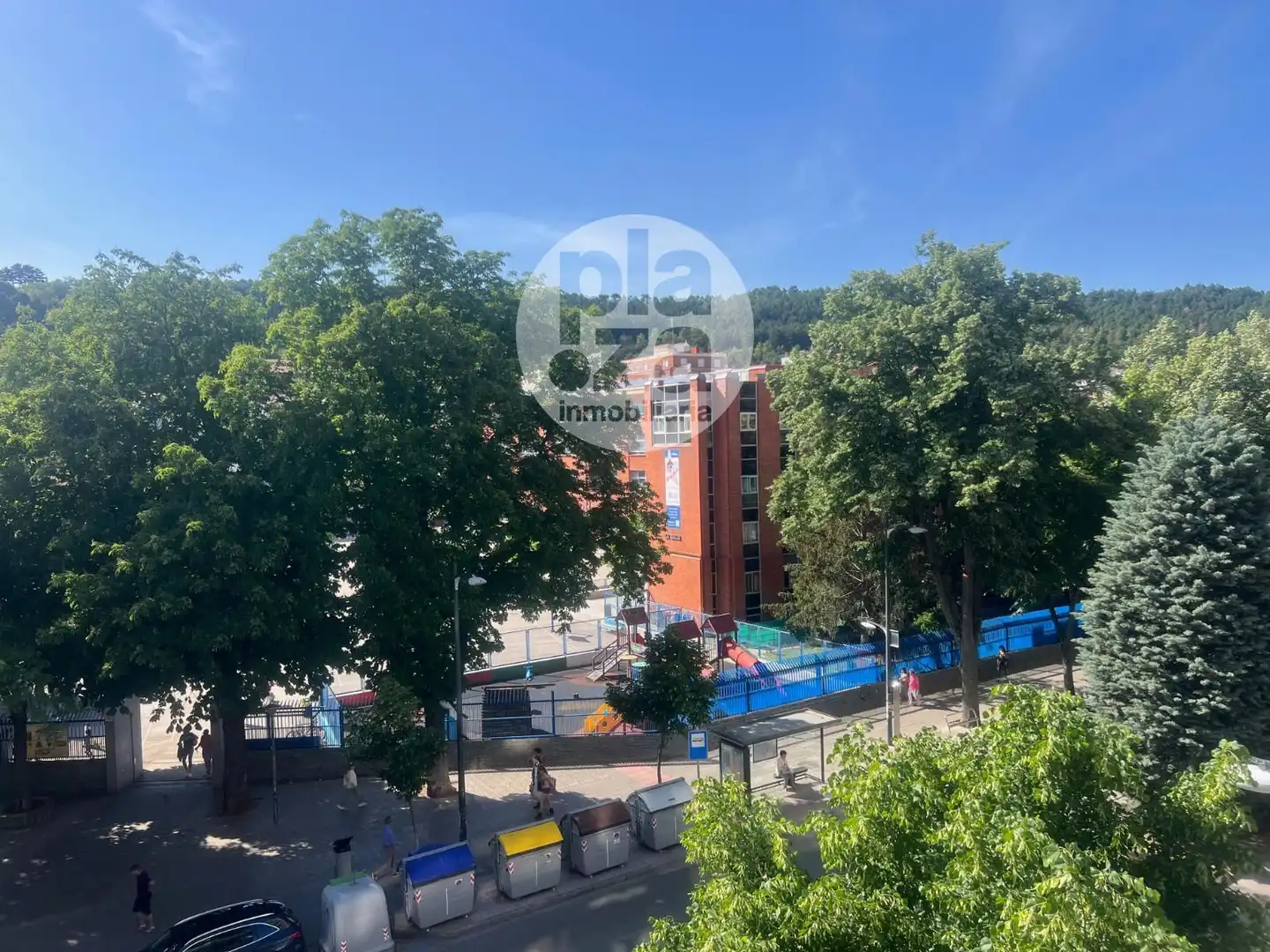 Parking de Piso en venta en Burgos con Terraza y Trastero