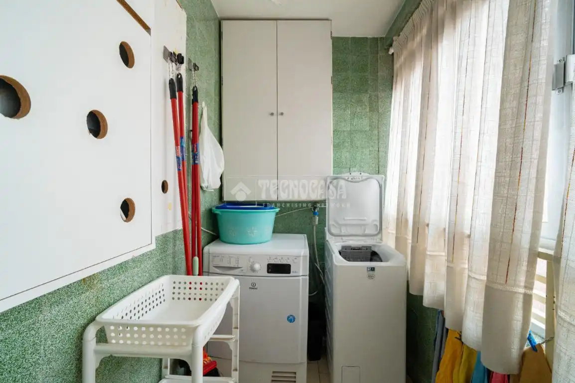 Bedroom of Flat for sale in  Granada Capital  with Air Conditioner, Heating and Terrace