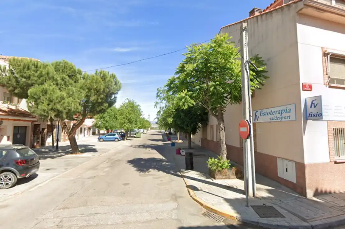 Vista exterior de Piso en venta en Valdetorres de Jarama