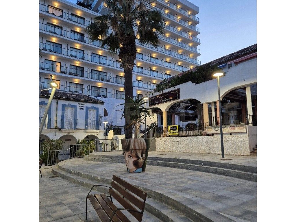 Duplex for sale in Benalmádena  with Air Conditioner