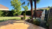 Garden of Single-family semi-detached for sale in Las Rozas de Madrid  with Air Conditioner, Heating and Private garden