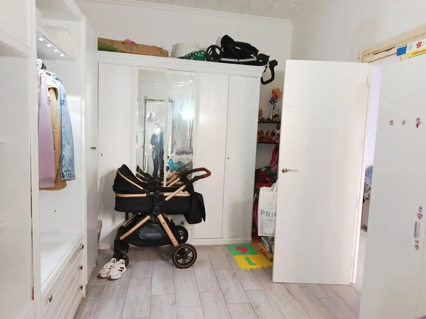 Bedroom of Houses for sale in Elda