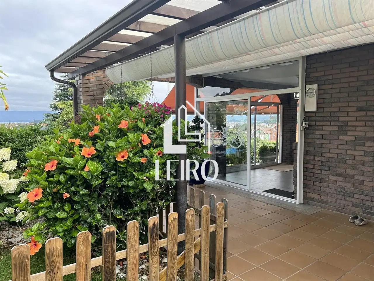 Casa o xalet en venda en Vilagarcía de Arousa amb Calefacció, Jardí privat i Terrassa