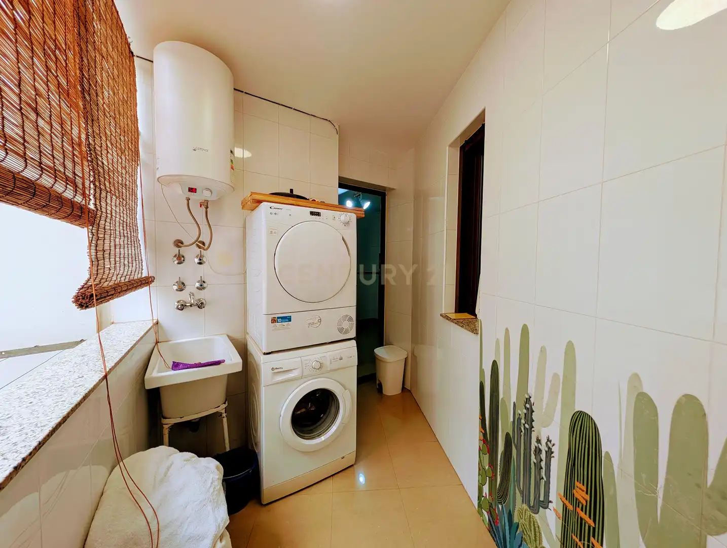Baño de Piso en venta en Berja con Aire acondicionado
