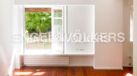 Foto 2 de Apartamento de alquiler en Julián Besteiro, Cuatro Caminos - Azca,  Madrid Capital