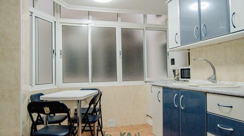 Photo 4 of Flat for rent in Calle Mendoza, 20, Parque Ayala - Jardín de la Abadía - Huelín, Málaga Capital