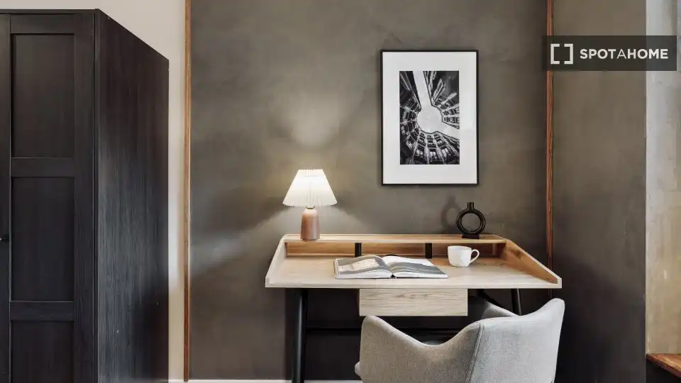 Bedroom of Flat for rent in Barcelona  with Air Conditioner, Heating and Furnished