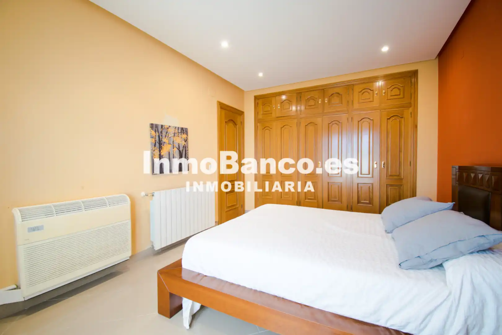 Habitación de Casa o chalet en venta en Chiva con Aire acondicionado, Calefacción y Jardín privado