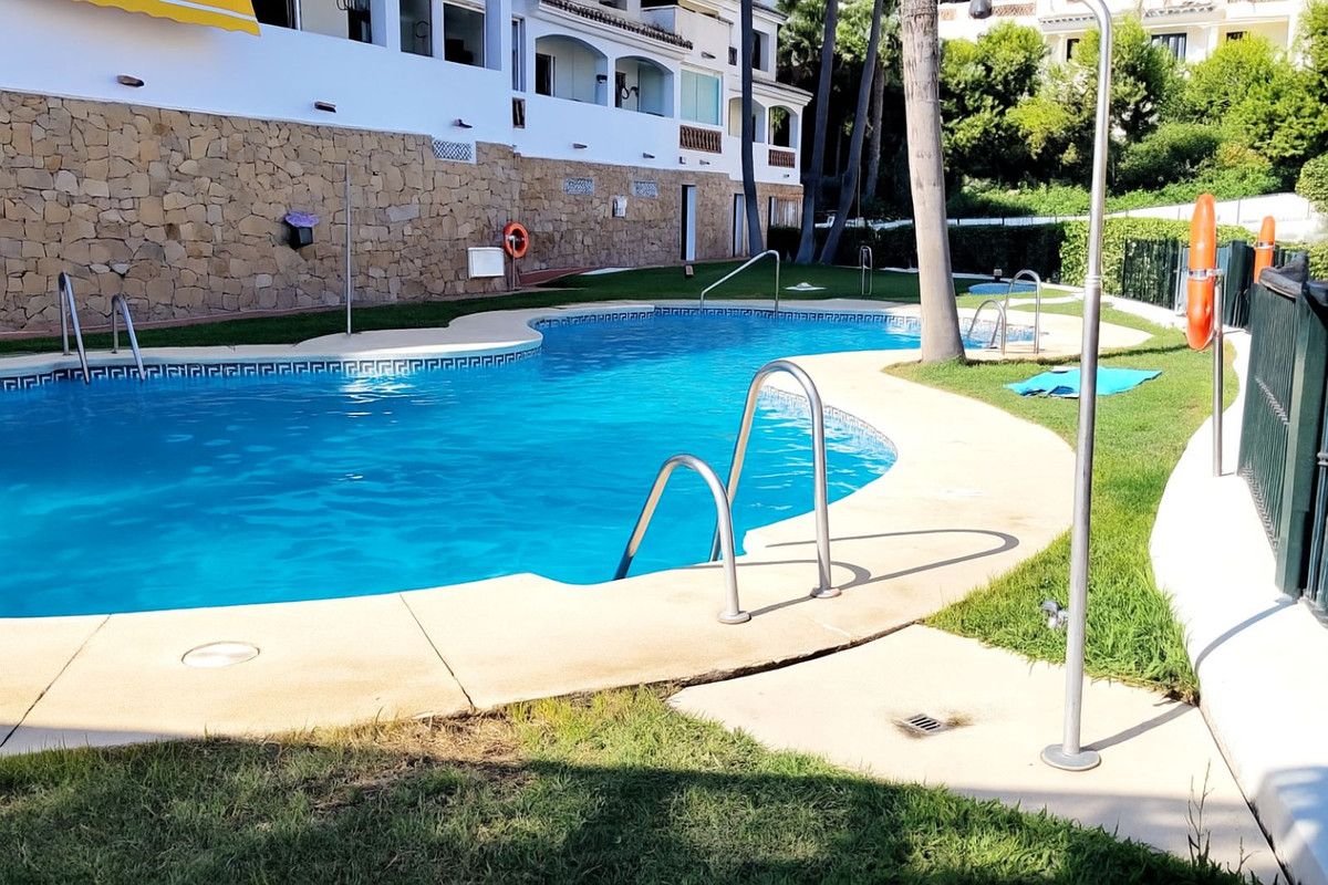 Piscina de Planta baixa en venda en Benalmádena amb Aire condicionat, Calefacció i Terrassa