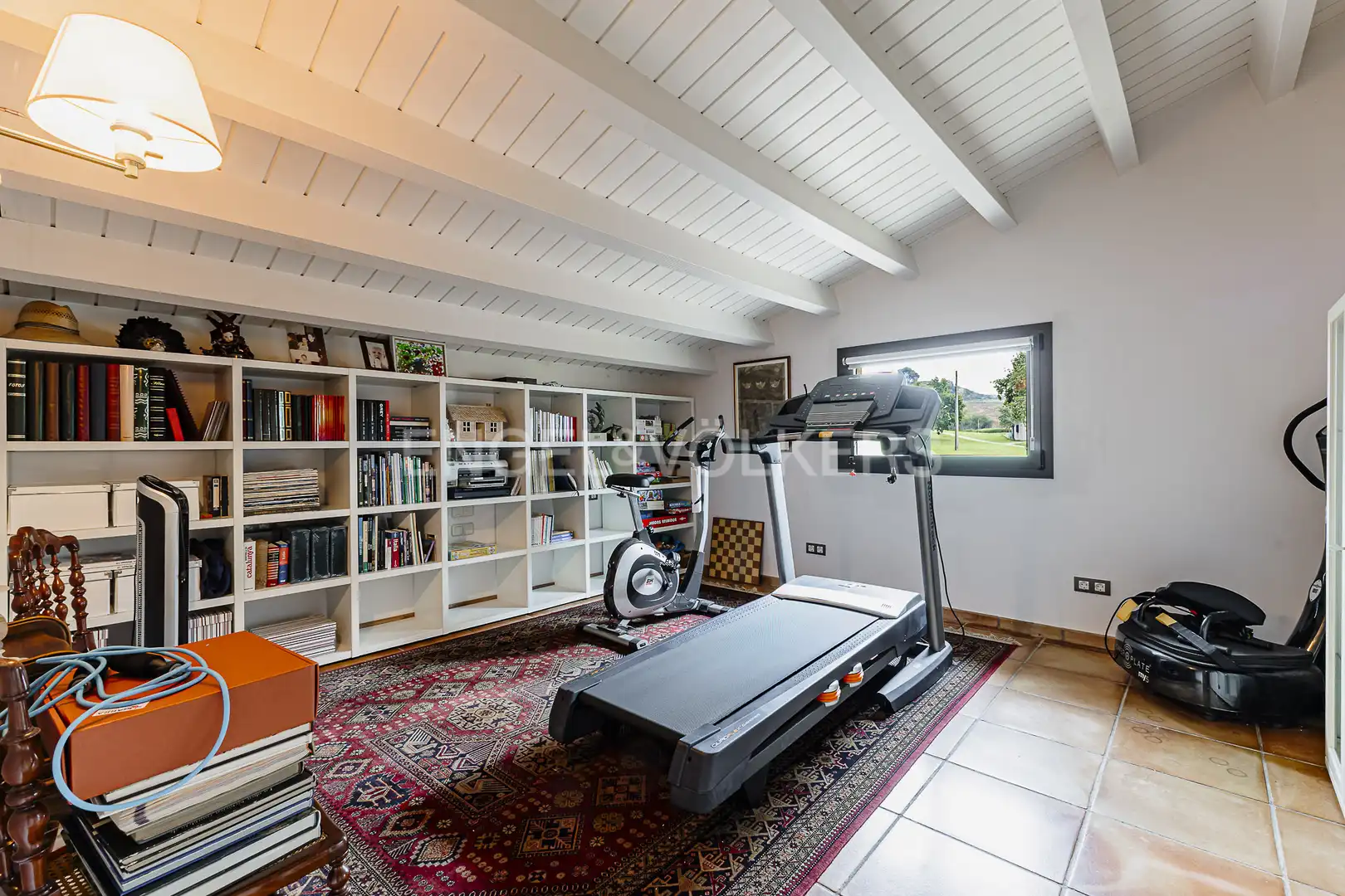 Country house zum Verkauf in Torelló mit Klimaanlage, Heizung und Privatgarten