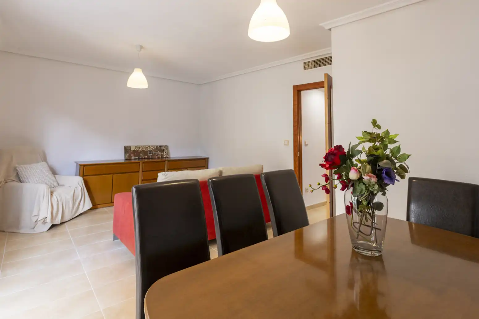 Comedor de Casa o chalet en venta en Albal con Aire acondicionado, Calefacción y Jardín privado