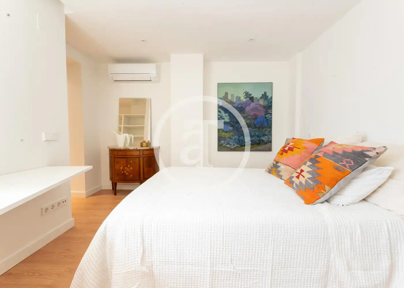 Bedroom of Duplexes for rent in Madrid  with Air Conditioner, Heating and Furnished