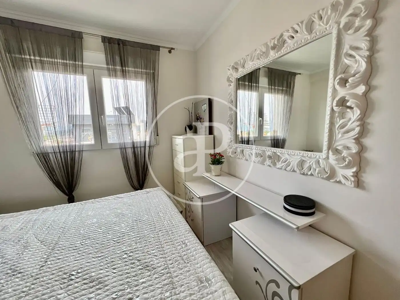 Habitación de Piso en venta en L'Alfàs del Pi con Aire acondicionado, Calefacción y Terraza