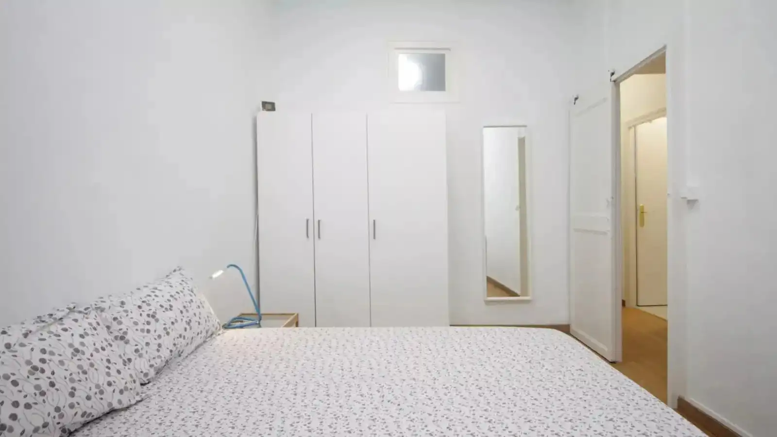 Schlafzimmer von Wohnung zur untervermieten in Ciutat Vella
