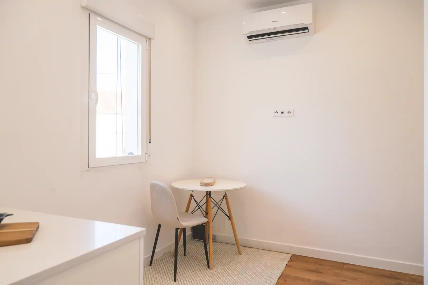 Apartment with lift for sale in Avenida de la Emperatriz Isabel, imagen 4