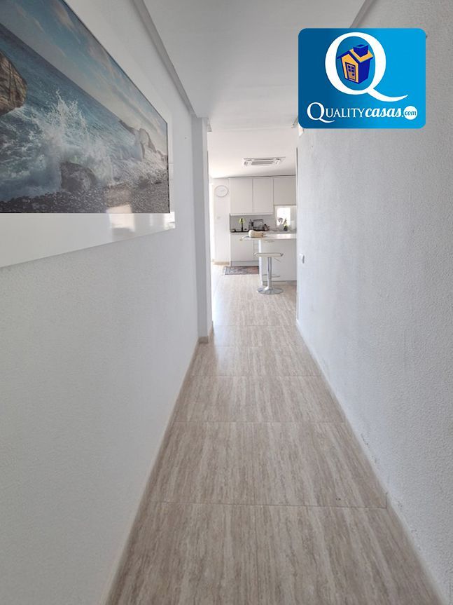 Apartment for sale in Alicante / Alacant  with Air Conditioner and Terrace