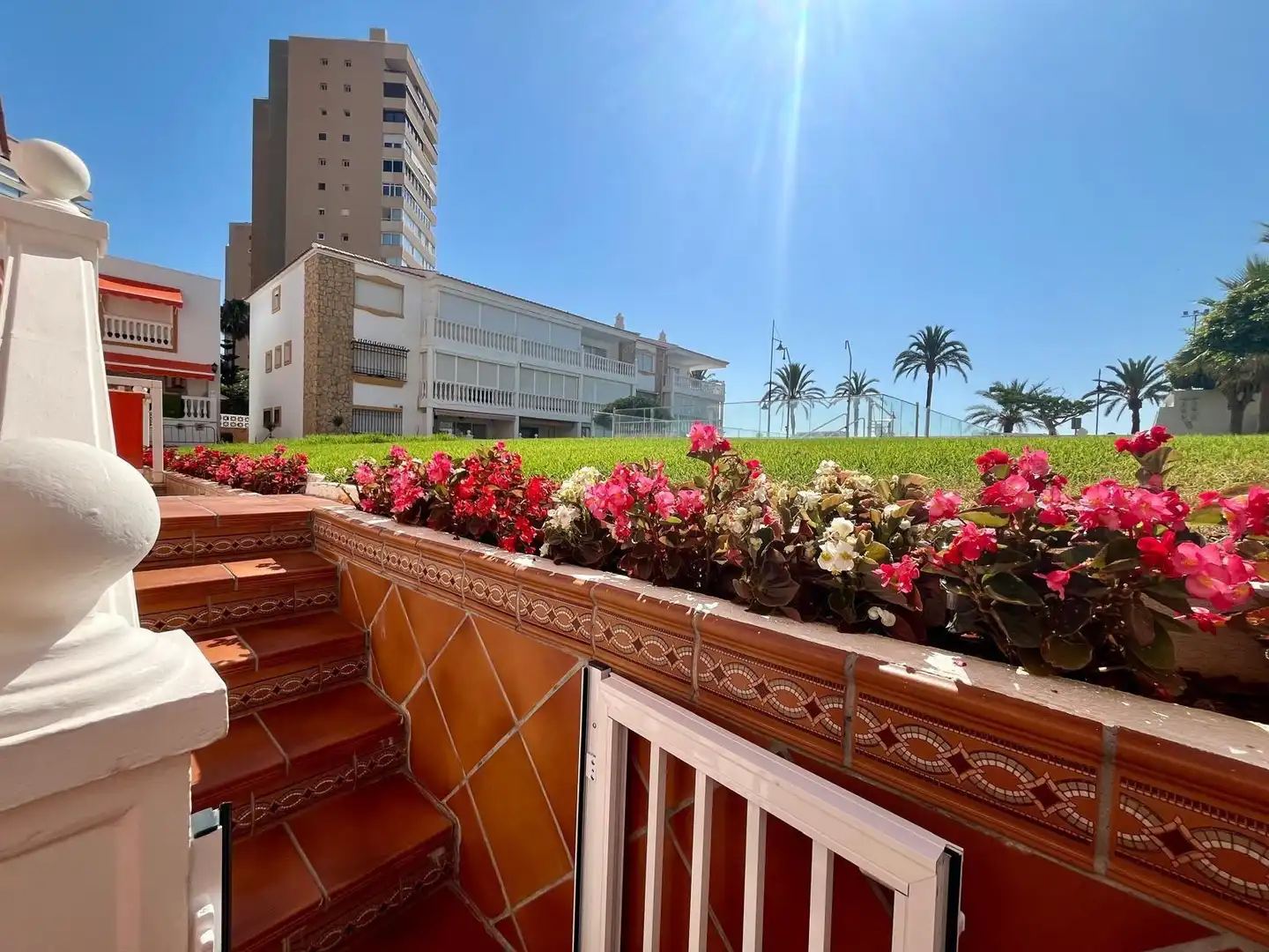 Exterior view of Ground floor for sale in Torremolinos  with Air Conditioner, Private garden and Terrace