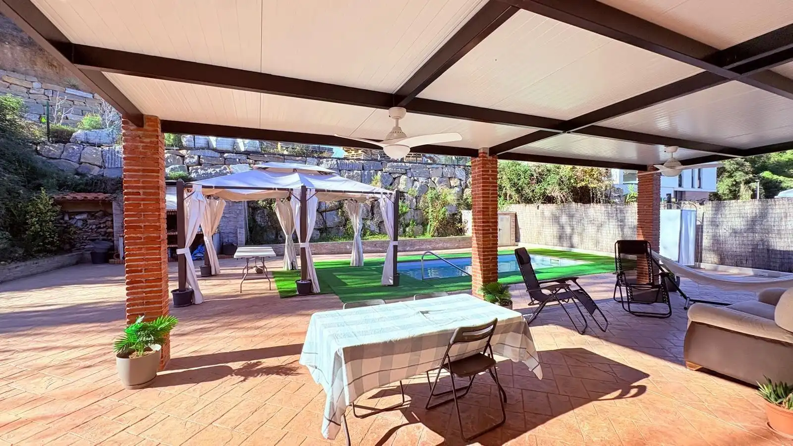 Terraza de Casa o chalet en venta en Castellar del Vallès con Aire acondicionado, Jardín privado y Terraza