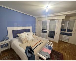 Bedroom of Apartment for sale in  Logroño