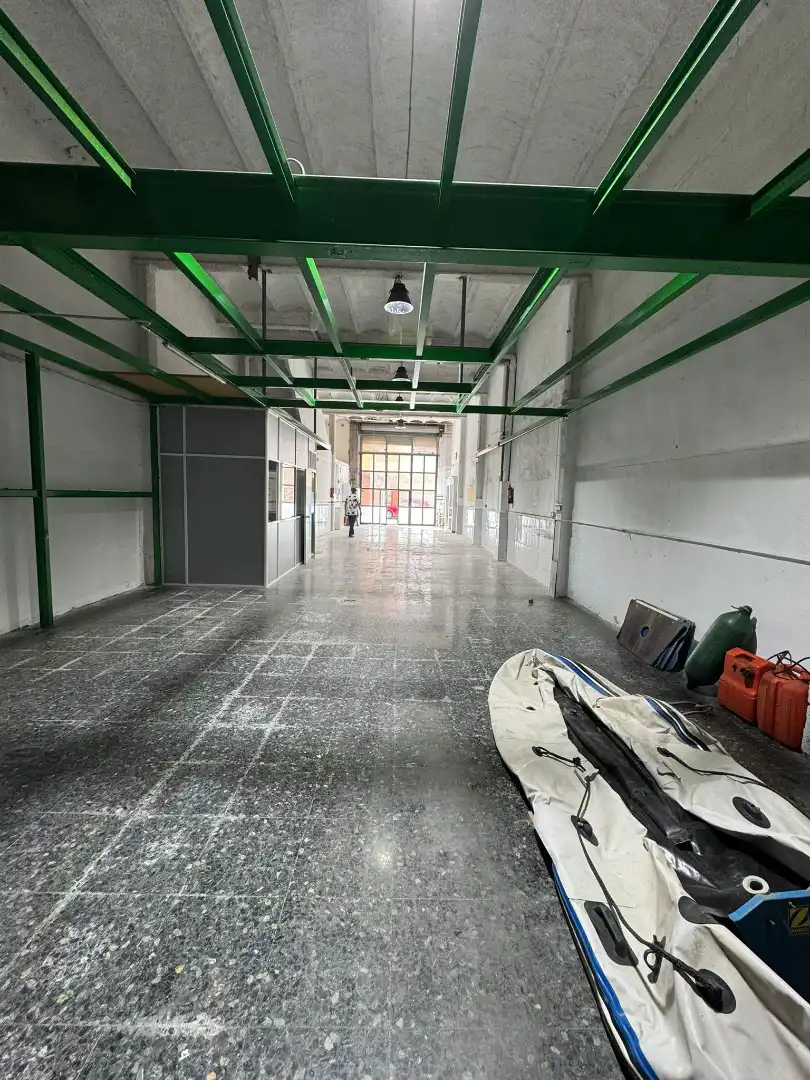 Geschaftsraum zum Verkauf in Badalona