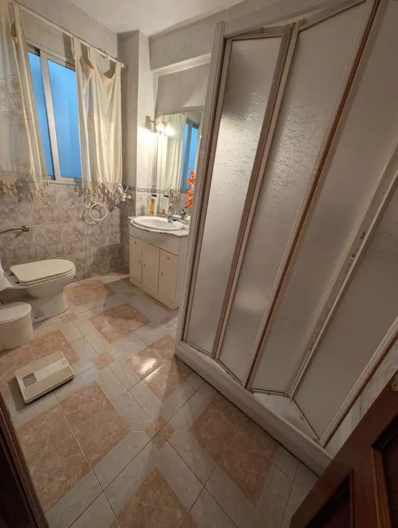 Bathroom of Houses for sale in Lucena  with Air Conditioner, Heating and Terrace