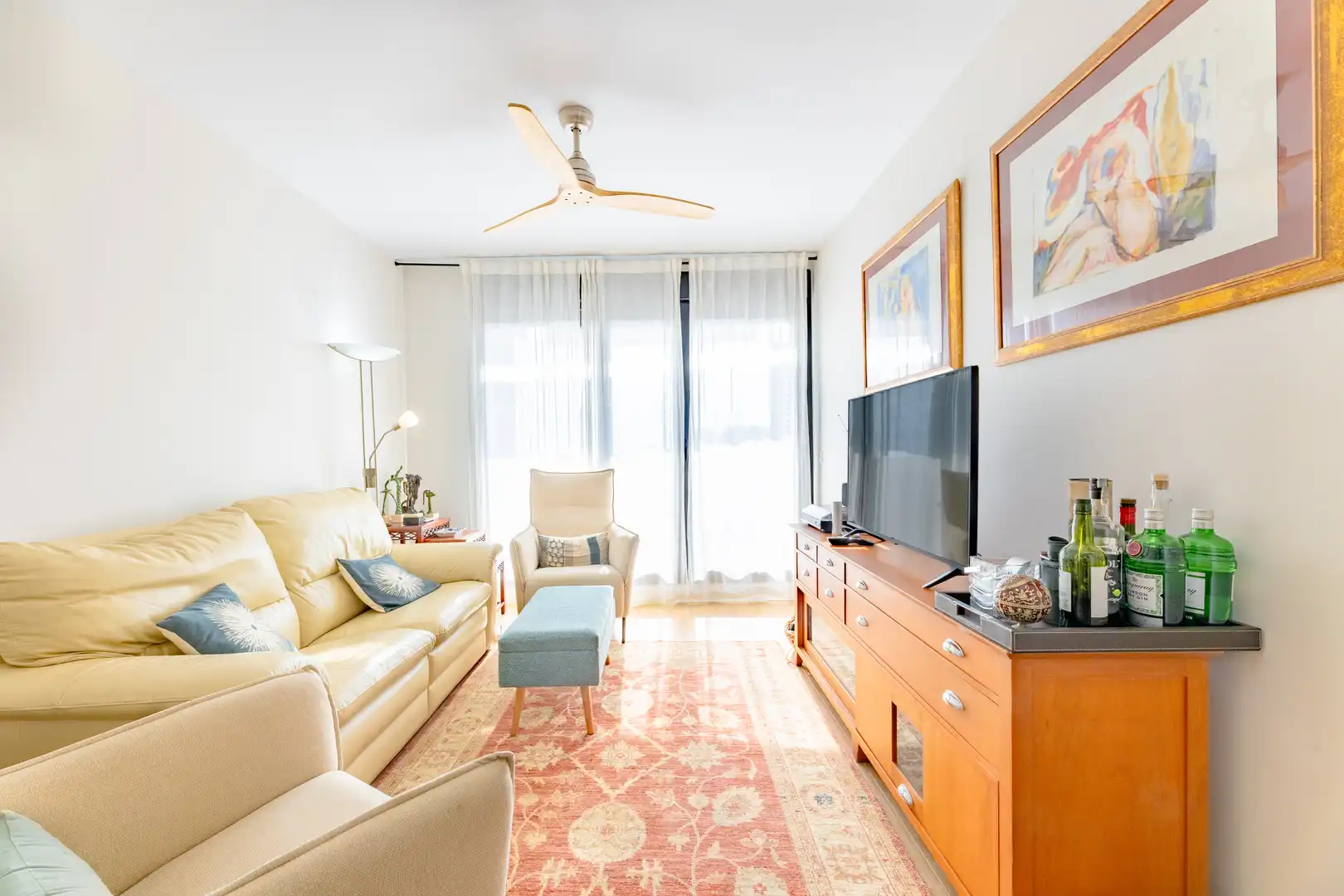 Sala de estar de Piso en venta en Valencia con Trastero, Piscina y Balcón