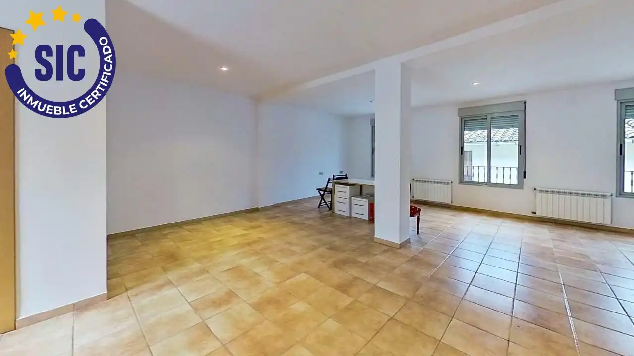 Haus oder Chalet zur Miete in Chiva mit Heizung und Terrasse