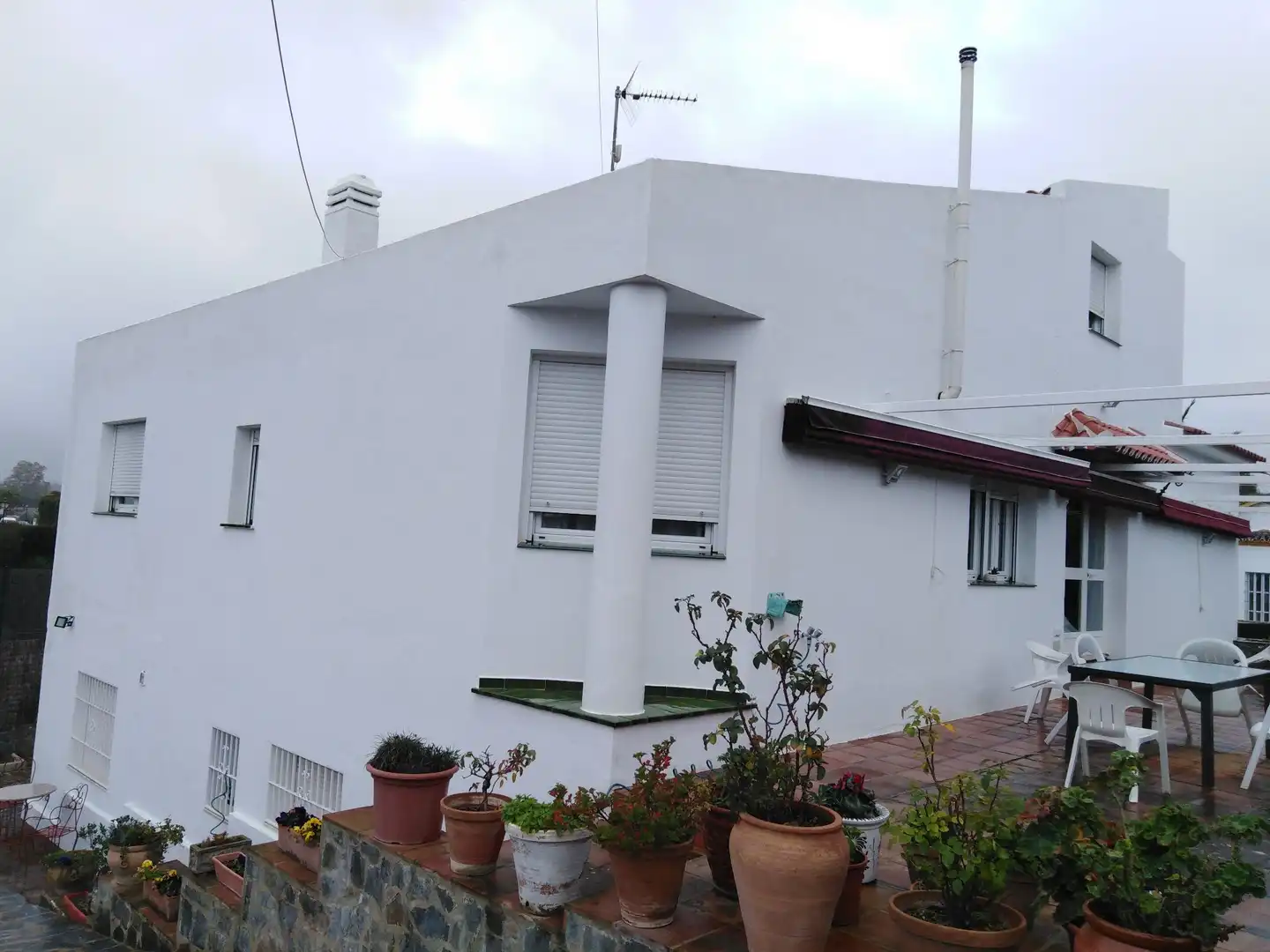 Außenansicht von Haus oder Chalet zum Verkauf in Ronda mit Klimaanlage, Heizung und Privatgarten