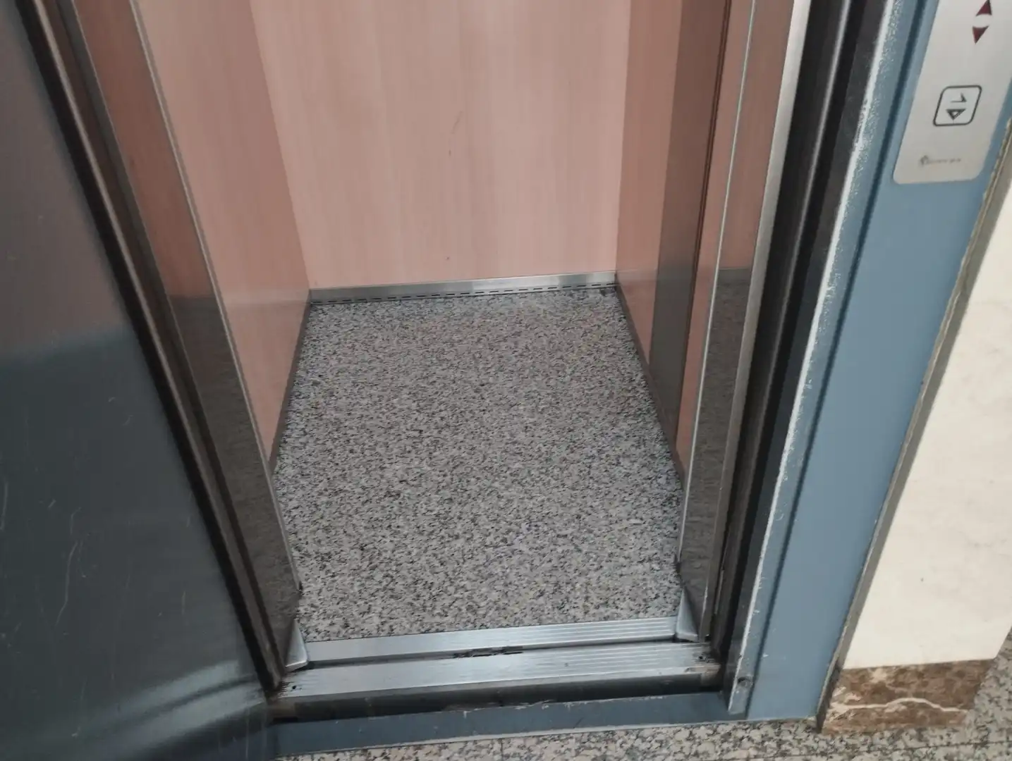 Flat for sale in Zaragoza  with Heating, Parquet flooring and Furnished