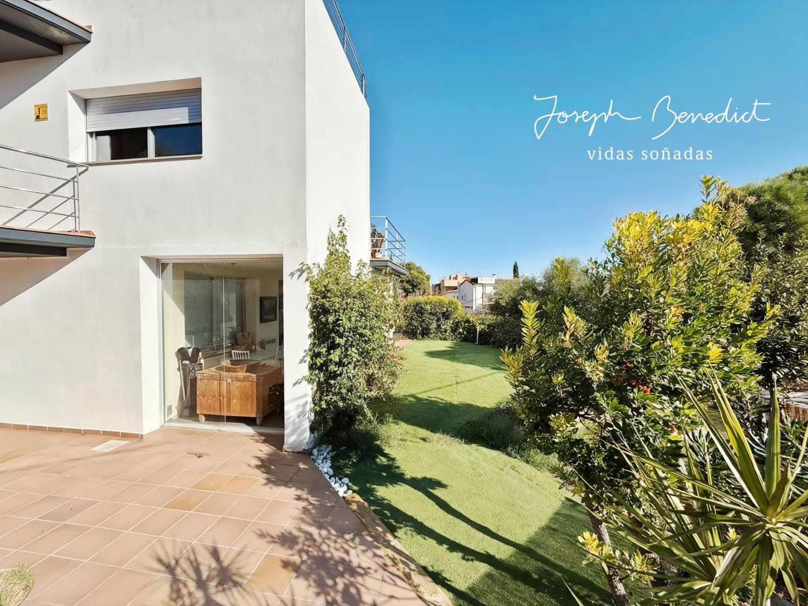 Garden of House or chalet for sale in Castelldefels  with Air Conditioner, Heating and Private garden