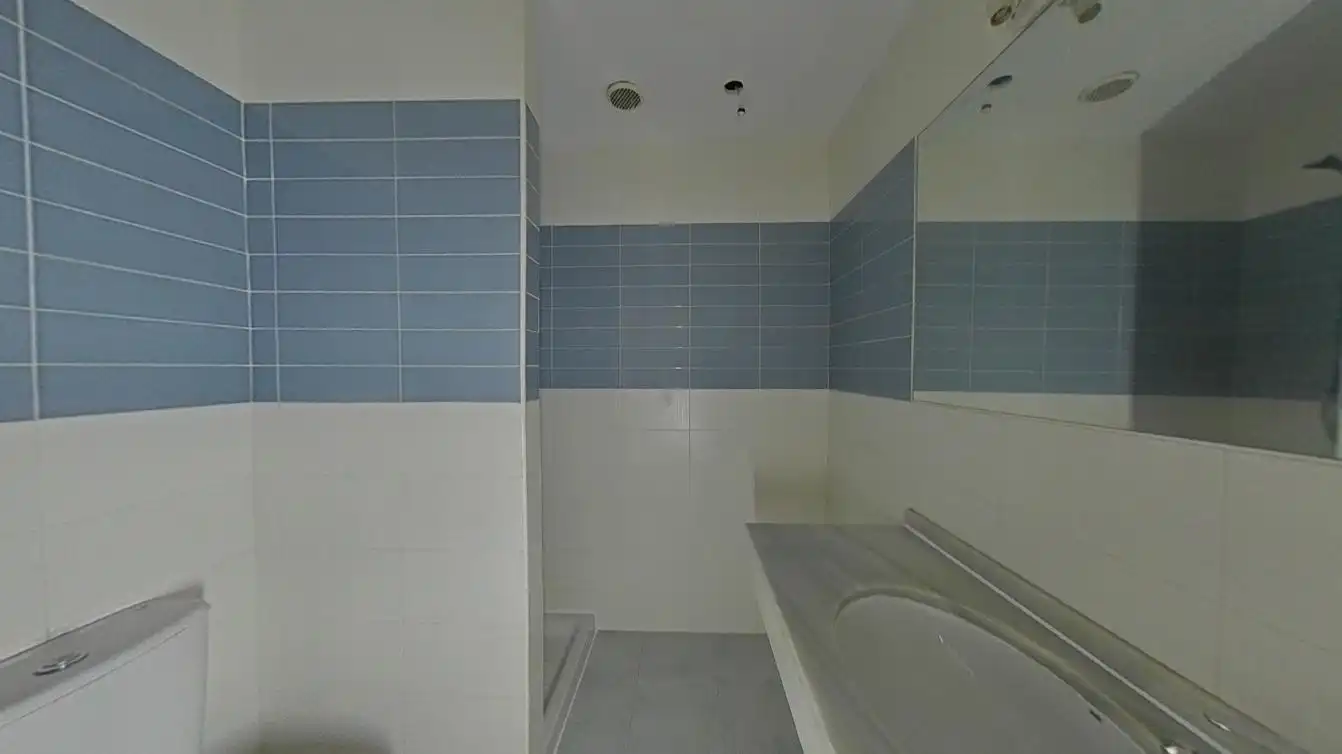 Bathroom of Flat for sale in Benidorm  with Swimming Pool