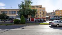 Vista exterior de Pis en venda en  Granada Capital amb Terrassa