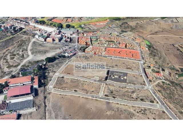 Terreno residencial en Venta en Calle Jara, 11 en La Camella