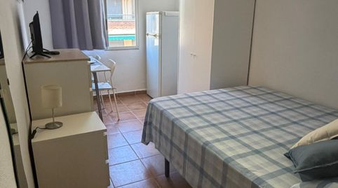 Foto 2 de Habitación en Carrer de Nicolau Andreu, 20, El Molí, Torrent